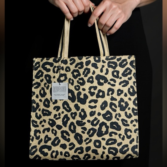 America & Beyond Leopard Print Jute Tote Bag NWT Animal Print Large - Picture 2 of 6